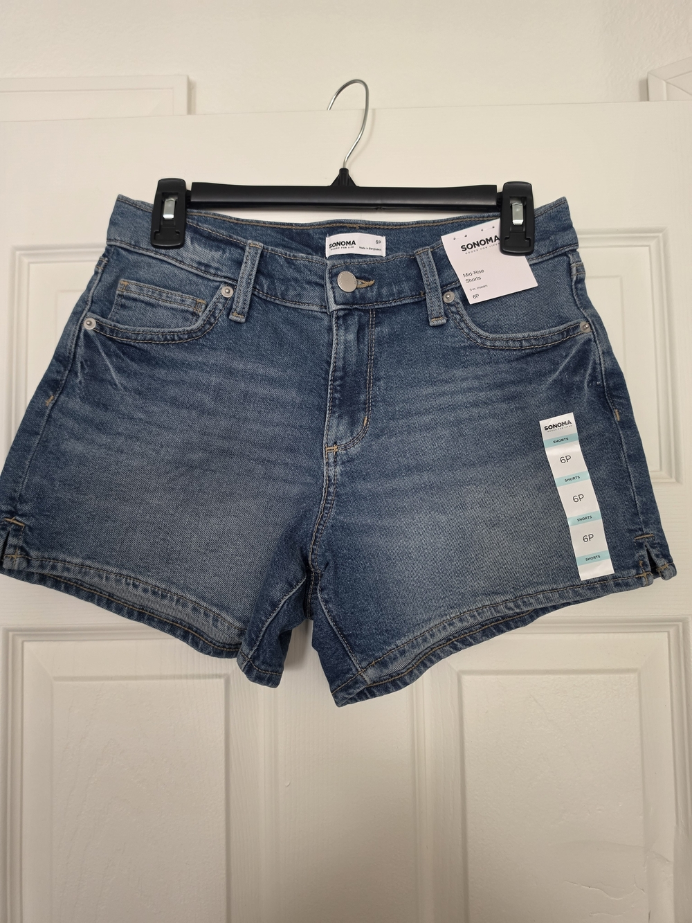 SONOMA Mid-Rise Women's Denim Shorts in Blue Wash